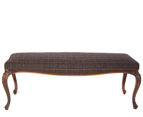 Victorial Centre Stool